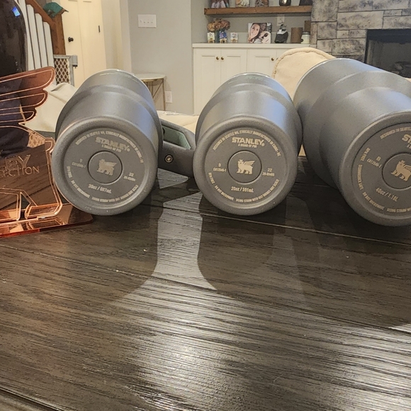 Stanley 2.0 Charcoal Bundle - Picture 11 of 14